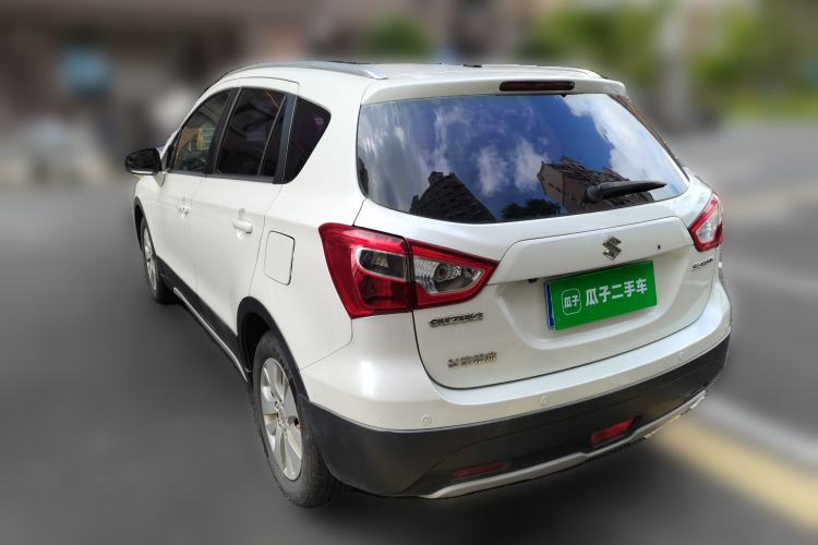 Used Suzuki S-Cross 2014 1.6L CVT Two-Wheel Drive Elite Version
