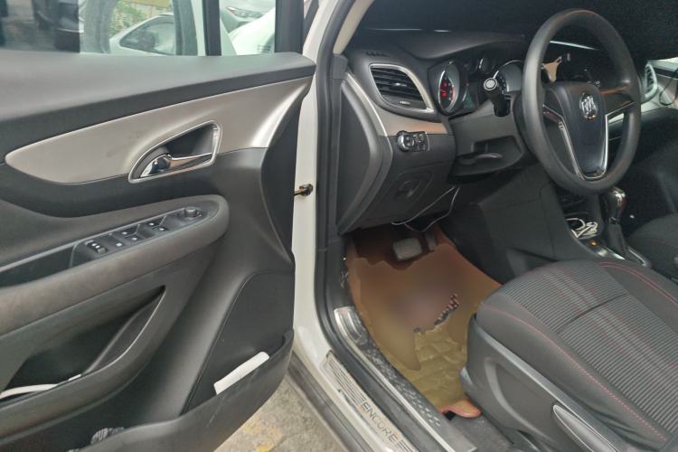 Used Buick Encore 2015 1.4T Automatic Two-Wheel Drive Urban Elite Version Driver Seat