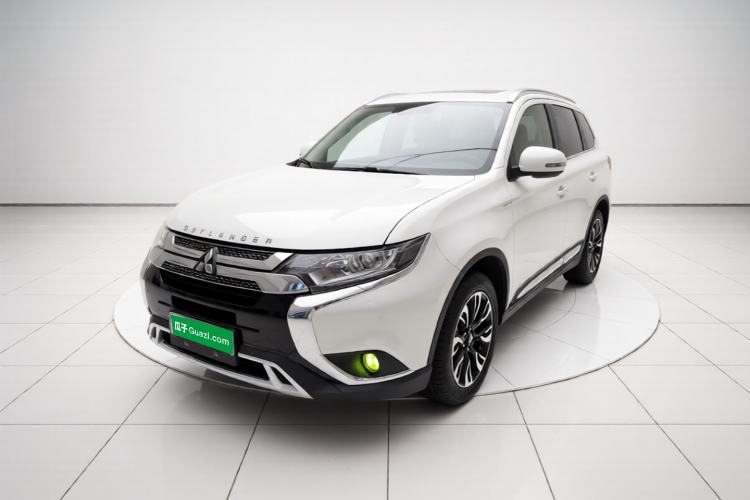 Used Mitsubishi Outlander 2020 2.0L Two-Wheel Drive Enjoyment Version 5 Seats