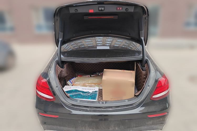 Used Mercedes-Benz E-Class 2020 Restyled E 300 L Sport Exclusive Edition Trunk