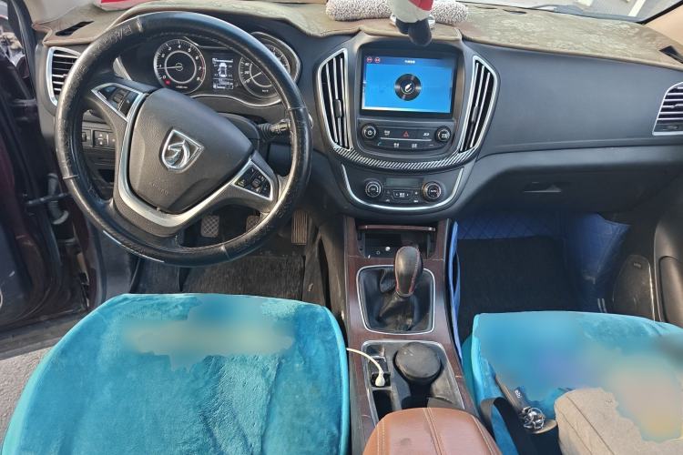 Used Baojun 560 2017 Rhythmic Edition 1.5T Manual Premium Model
