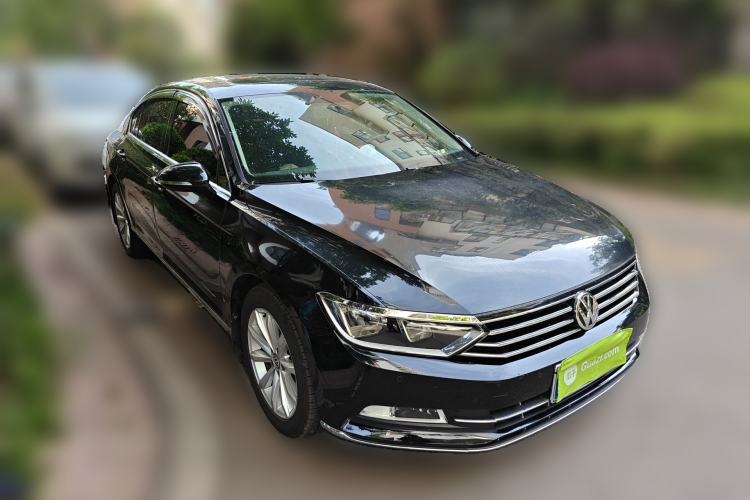 Used Volkswagen Magotan 2018 330TSI DSG Advanced Model
