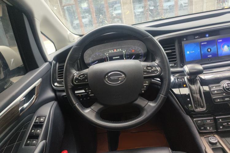 Used GAC Trumpchi M8 2020 Flagship 390T Navigation Model Steering Wheel