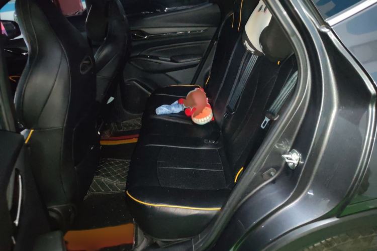 Used CHANGAN OSHAN X5 PLUS 2023 Revised 1.5T DCT Excellence Edition Interior 4