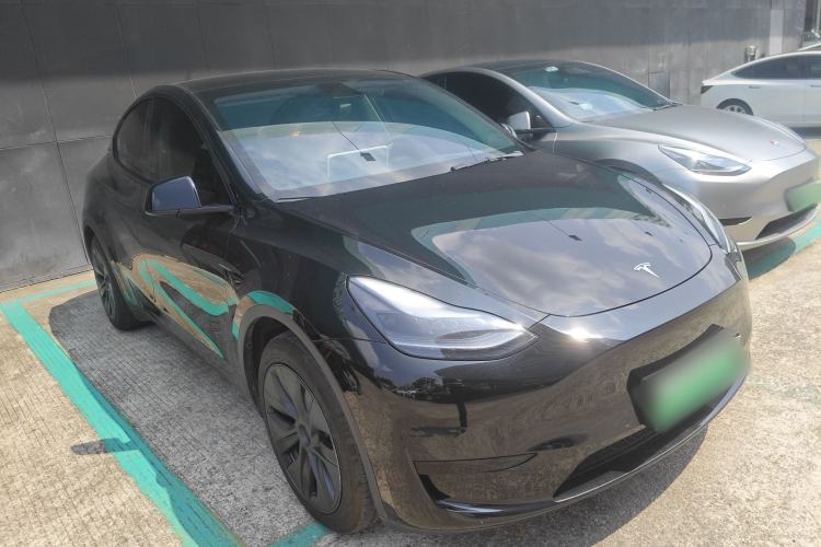 Used Tesla Model Y 2023 Rear-Wheel-Drive Version