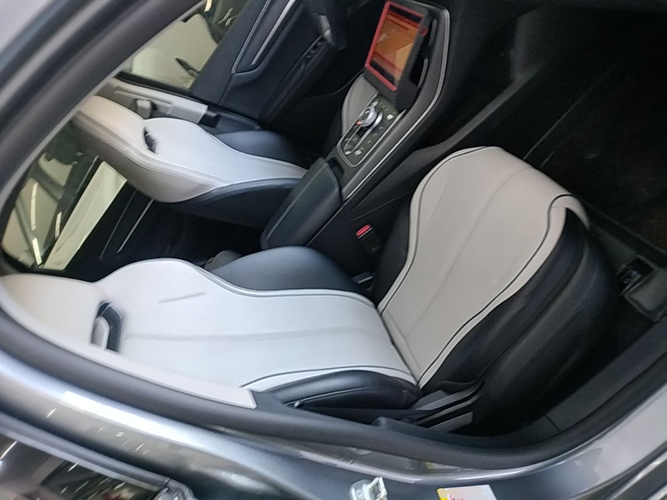 BYD Destroyer 05 2024 HONOR Edition DM-i 55KM Luxury Model — снимка 19