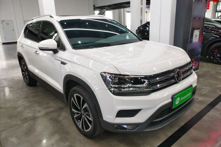 Used Volkswagen Tharu 2021 280TSI Two-Wheel-Drive Luxury Edition Front Right 45 Deg