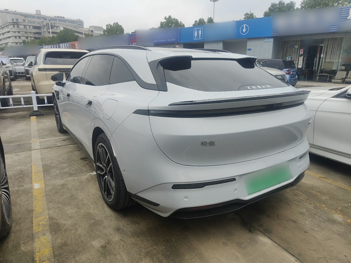 Zeekr 007GT 2026 Model Rear-Drive Max Version 75 kWh — снимка 4