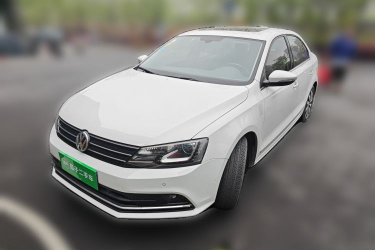 Used Volkswagen Sagitar 2015 230TSI Automatic Luxury Model