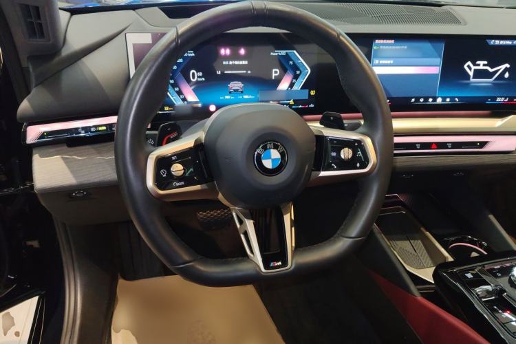 Used BMW 5 Series 2025 530Li Luxury Edition M Sport Package