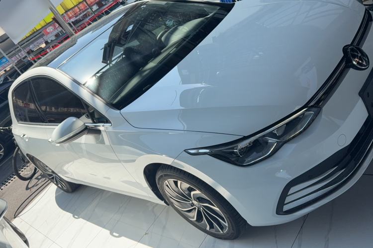 Used Volkswagen Golf 2023 Facelift 280TSI DSG Pro Exterior 2