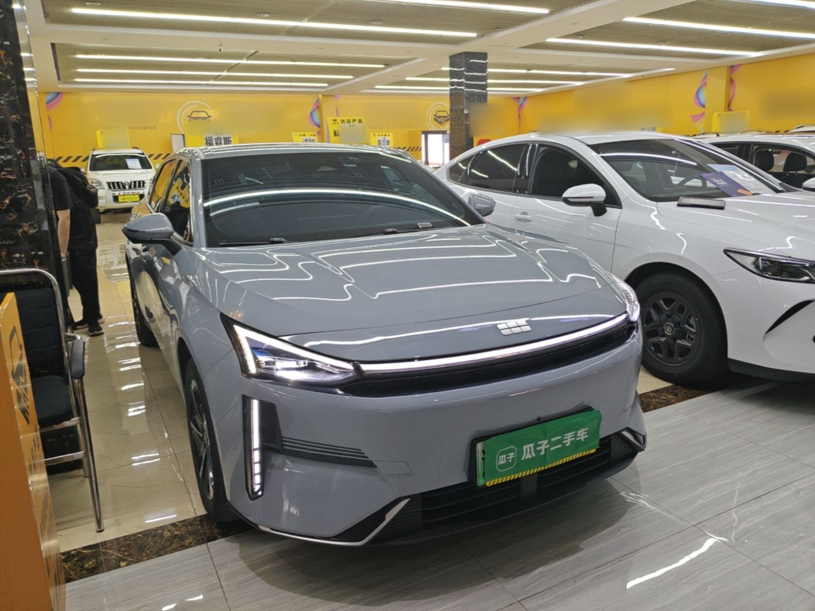 Geely Galaxy L6 2025 EM-i 140km Explorer+ Edition — снимка 3