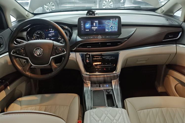 Used Buick GL8 2021 Land Cruiser Executive Class 652T Luxury Model Center Console