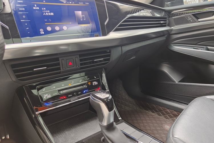 Used Volkswagen Passat 2023 Revised 330TSI Elite Edition
