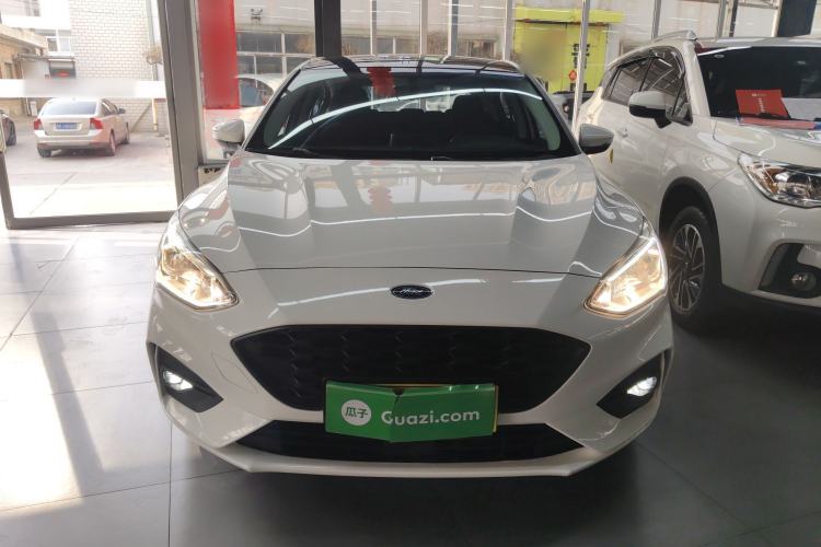 Used Ford Focus 2020 Hatchback 1.5L Automatic Sharp Edition
