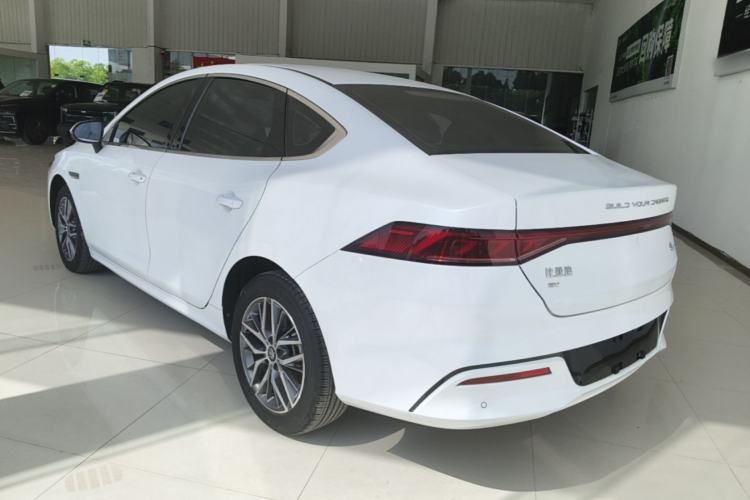 Used BYD Qin PLUS 2024 Honor Edition EV 420KM Beyond Model
