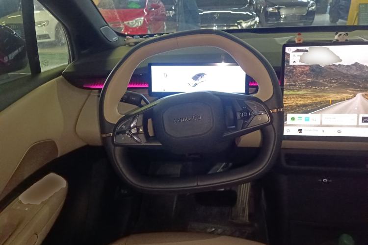 Used Lynk & Co Z20 2025 530 km Range Rear-Wheel Drive Pro