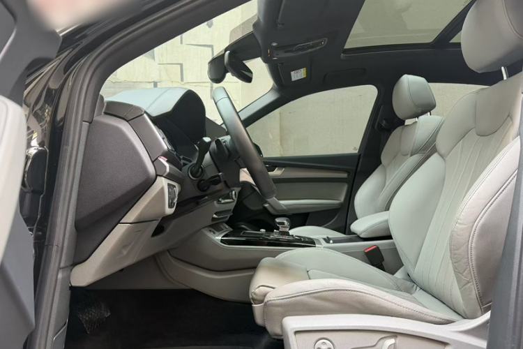 Used Audi Q5L Sportback 2022 40 TFSI Fashion Model