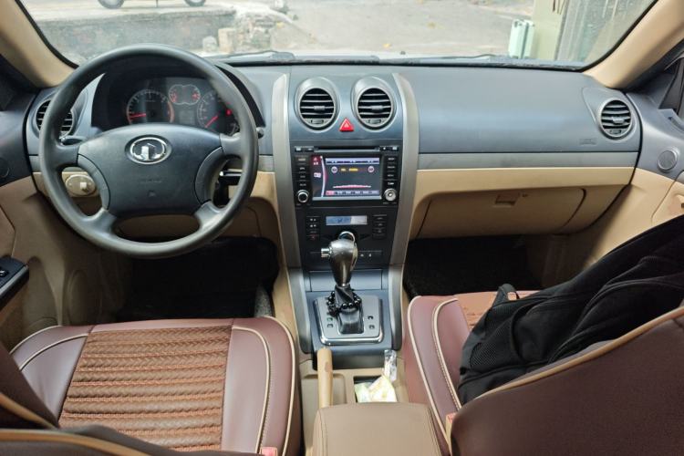 Used Haval H5 Classic 2011 European-style Version Green Quiet 2.0T Automatic 2WD Comfort Model