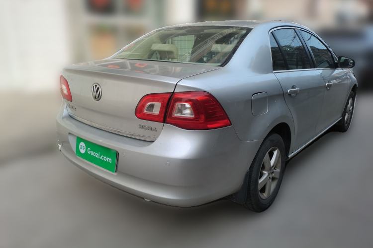 Used Volkswagen Bora 2012 1.6L Manual Fashion Edition