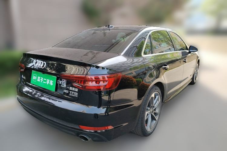 Used Audi A4L 2018 30th Anniversary Edition 40 TFSI Trendy Model Rear Right 45 Deg