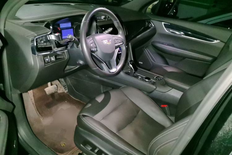 Used Cadillac XT6 2021 2.0T 6-Seater Two-Wheel Drive Luxury Version Left Front Seat