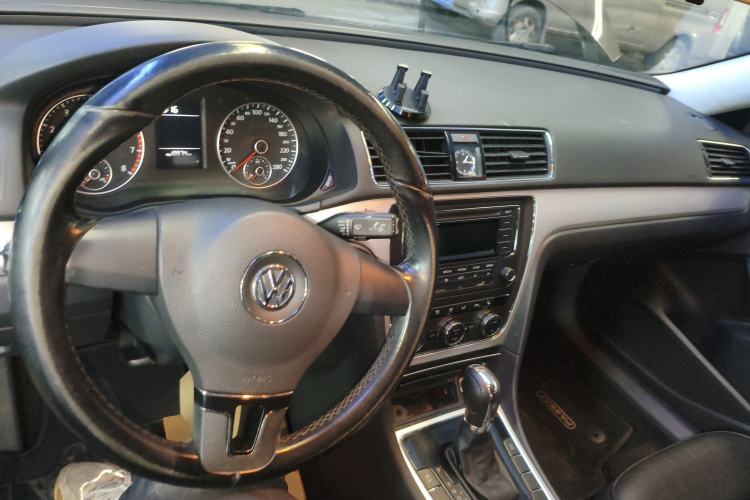 Used Volkswagen Passat 2014 1.8TSI DSG Prestige Edition