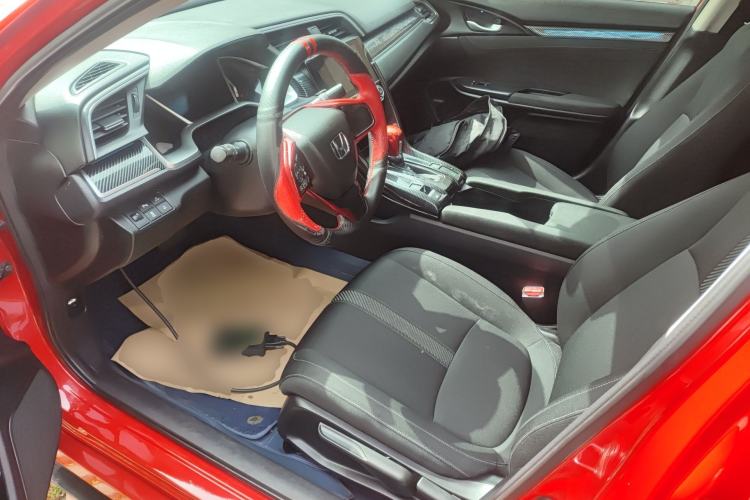 Used Honda Civic 2016 220TURBO CVT Luxury Edition Left Front Seat