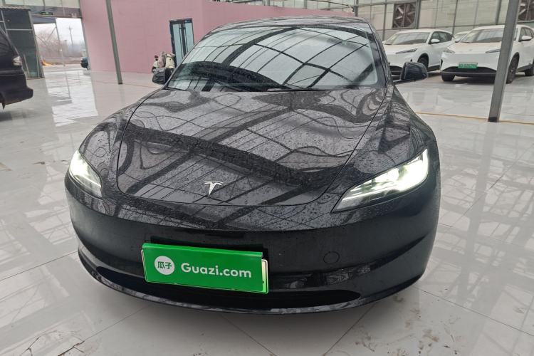 Used Tesla Model 3 2025 Rear-Wheel-Drive Version