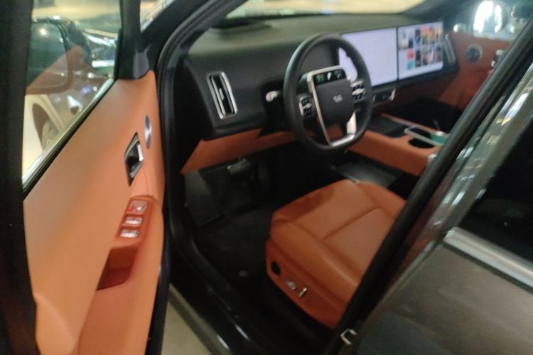 Used Li Auto L6 2025 Max Smart Refresh Edition
