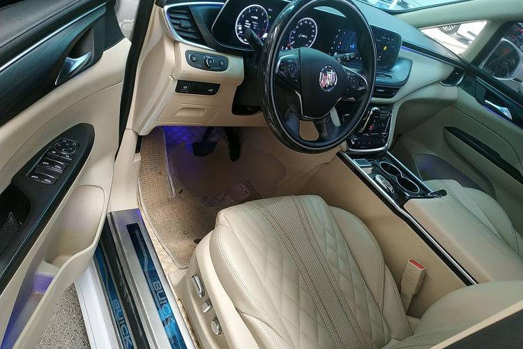 Used Buick GL8 2022 ES Landtrek 653T Luxury Edition Driver Seat