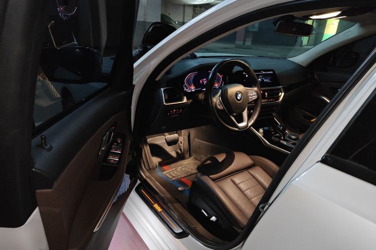 Used BMW 3 Series 2020 320i Sport Package