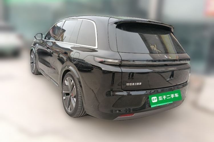 Used Li Auto L8 2025 Max Smart Refresh Edition
