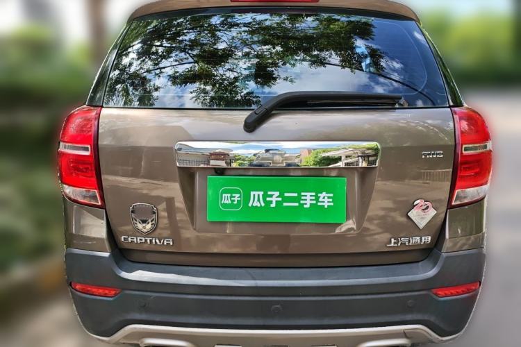 Used Chevrolet Captiva 2017 2.4L 4x4 Flagship Edition 7-Seater