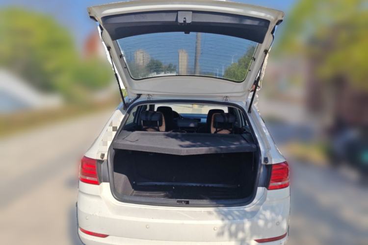 Used Volkswagen Santana 2015 Haval H6 1.6L Automatic Luxury Model