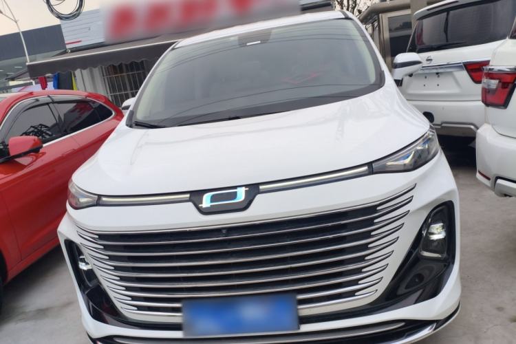 Used Bestune M9 2023 2.0T Prestige Edition
