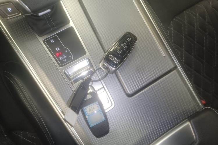 Used Audi A7L 2024 45 TFSI quattro Luxury Edition
