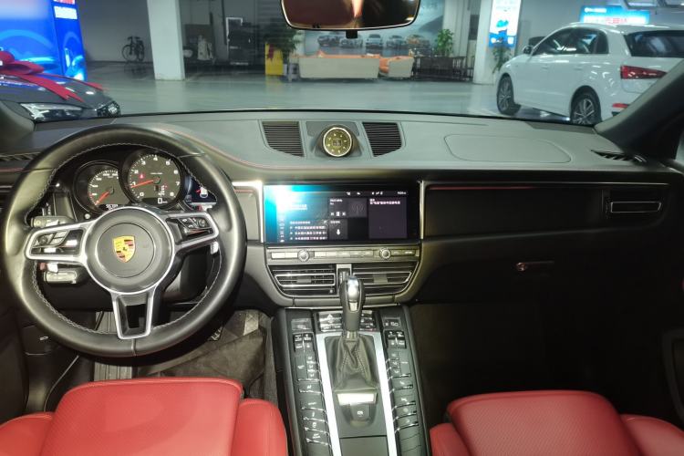 Used Porsche Macan 2021 Macan 2.0T