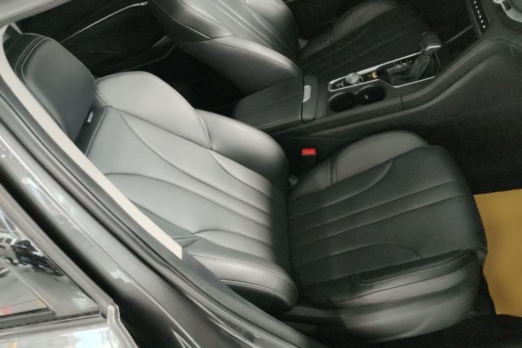 Used CHANGAN CS75 PLUS 2021 1.5T Automatic Luxury Version Right Front Seat