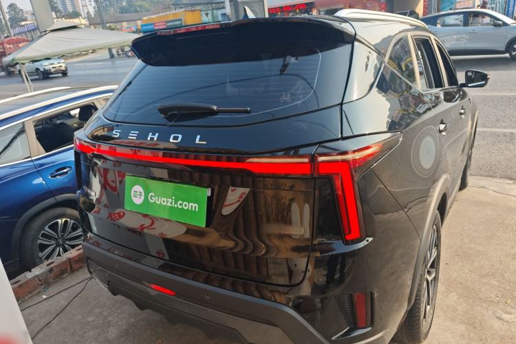 Used SOL X8 PLUS 2023 1.5 TGDI DCT ZhiShang Edition 7-Seater