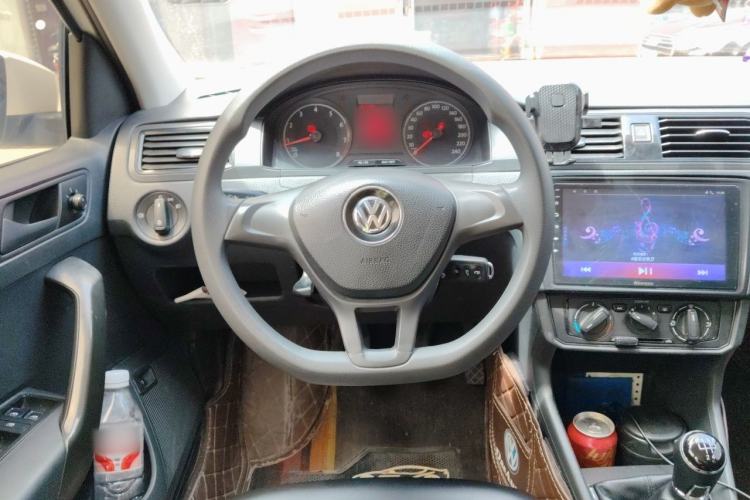 Used Volkswagen Santana 2016 1.4L Manual Fashion Edition