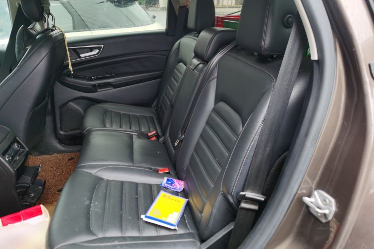 Used Ford Edge 2015 2.0T GTDi 4x4 High-Grade Model Left Rear Seat