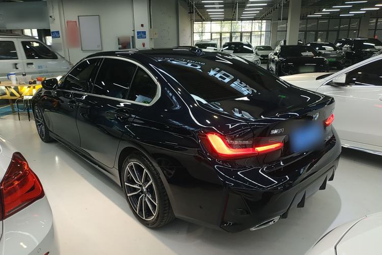 Used BMW 3 Series 2025 325Li M Sport Package Exterior 2