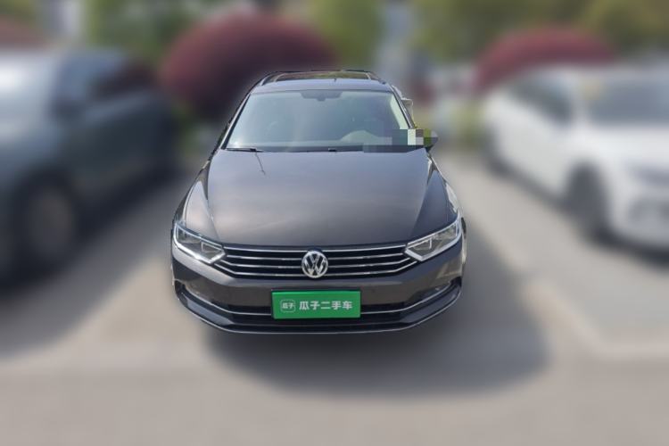 Used Volkswagen Variant 2017 380TSI Two-Wheel Drive Comfort Edition