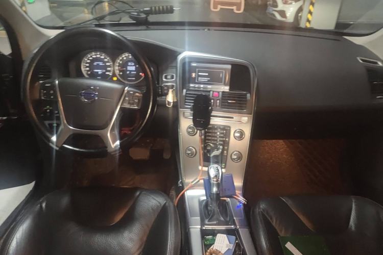 Used Volvo XC60 2013 T5 Comfort Edition
