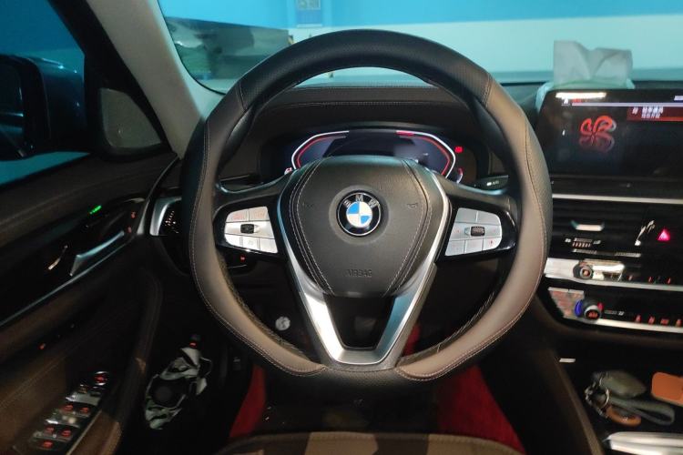 Used BMW 5 Series 2020 525Li Luxury Package
