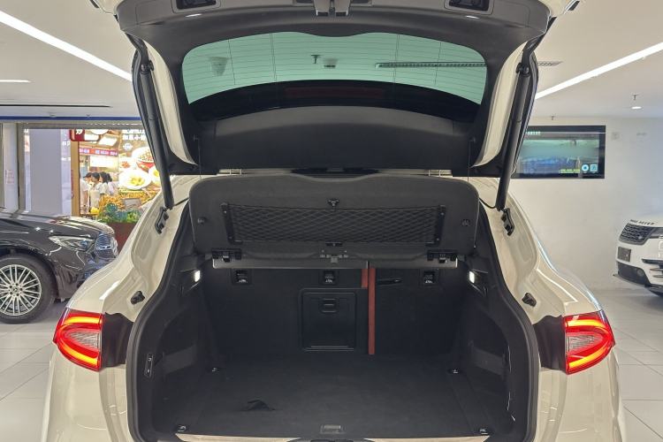 Used Maserati Levante 2016 3.0T Standard Edition Exterior 8