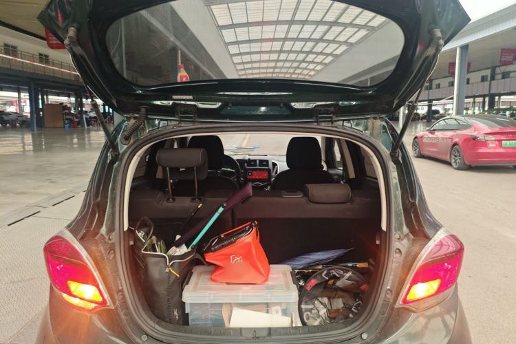 Used CHANGAN Benni E-Star 2021 National Edition Xin Yue Version Lithium Iron Phosphate (31.18 kWh) Trunk