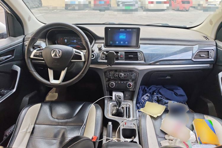 Used BAIC Weiwang M60 2017 1.5L Manual Platinum Edition
