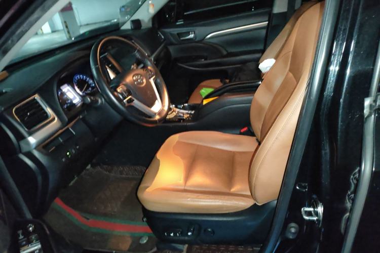 Used Toyota Highlander 2018 2.0T Four-Wheel Drive Knight Edition 7 Seats China VI Standard